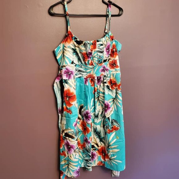 Roz & Ali Dresses & Skirts - Roz & Ali floral dress